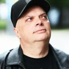 Kto tworzy skład Big Cyc? Poznaj członków zespołu i ich role w grupie