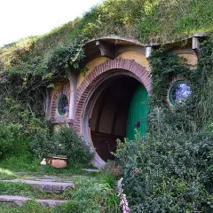 Gdzie mieszkał Bilbo Baggins? Tajemnice Bag End i Hobbitonu odkryte