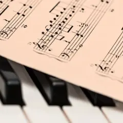 Oznaczenia dynamiczne w muzyce - najważniejsze symbole dźwięku