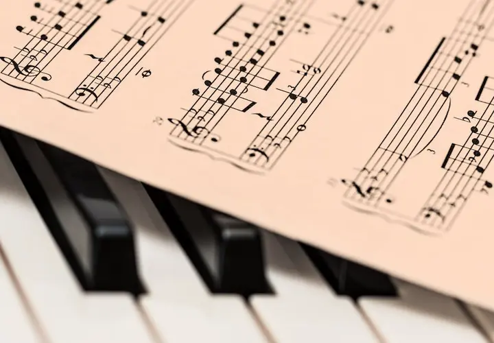  Tempo muzyczne - jak zrozumieć i stworzyć perfekcyjną melodię