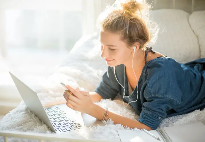Dźwięk emocji: jak muzyka splata się z kulturą rozrywki online
