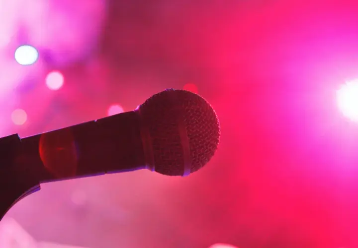 Śpiewanie melodii bez tekstu: Techniki i znaczenie wokalizy