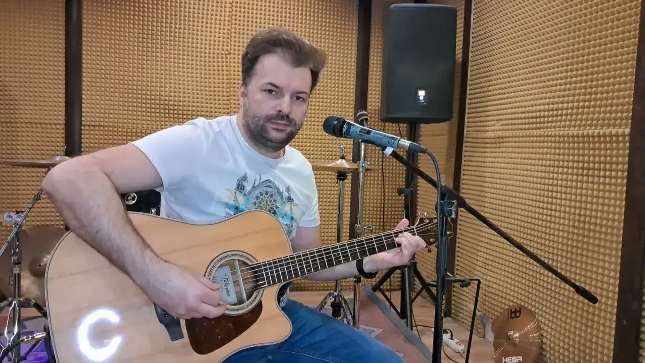 Zdjęcie Dom wschodzącego słońca akordy i bicie - najprostsza nauka na gitarę